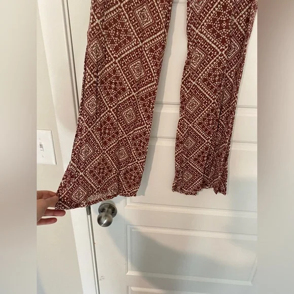 Cato Women's Wide Leg Pants - Burgundy Geometric Ribbed Boho - Picture 2 of 9